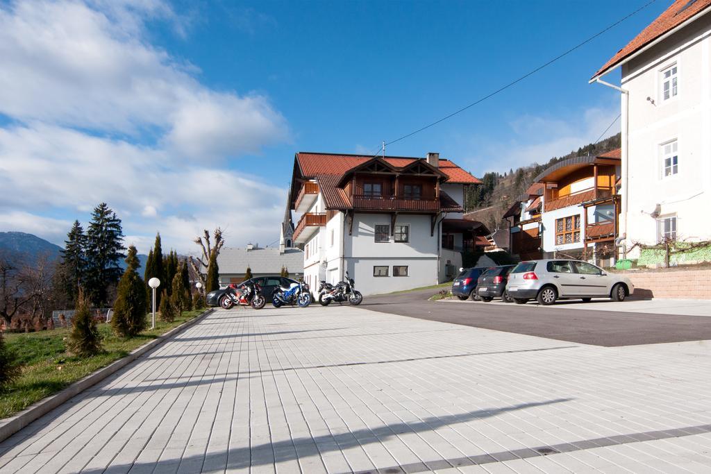 Restaurant - Cafe - Pension Hassler Berg im Drautal Exterior photo